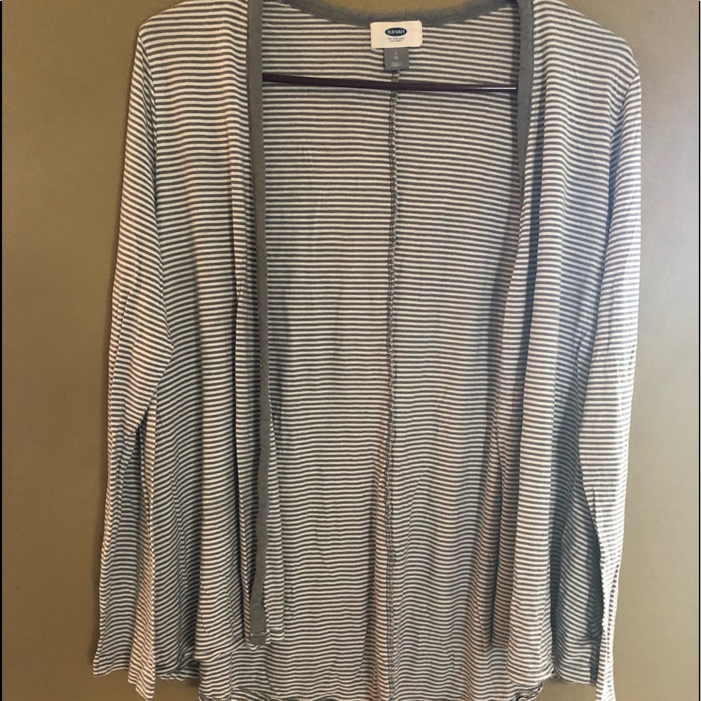 Soft and Lightweight Gray Striped Open Cardigan